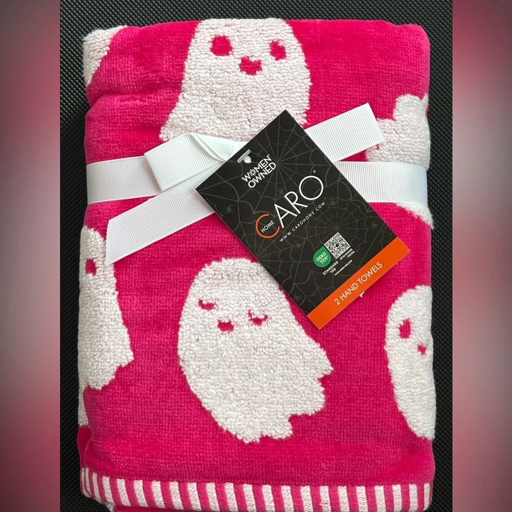 Halloween 👻 GHOST 2-pack Hand Towels Kitchen Bathroom Pink & White NWT Cotton
